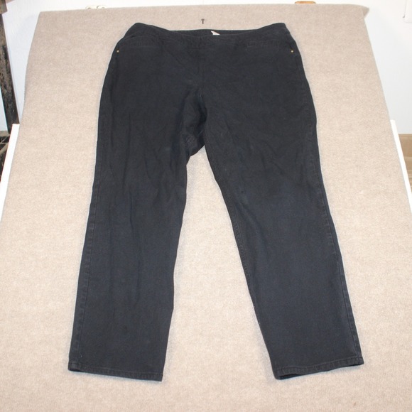 Chico's Pants - Chico's So Slimming Black Straight Leg Pull On Pants Size 2.5 Short